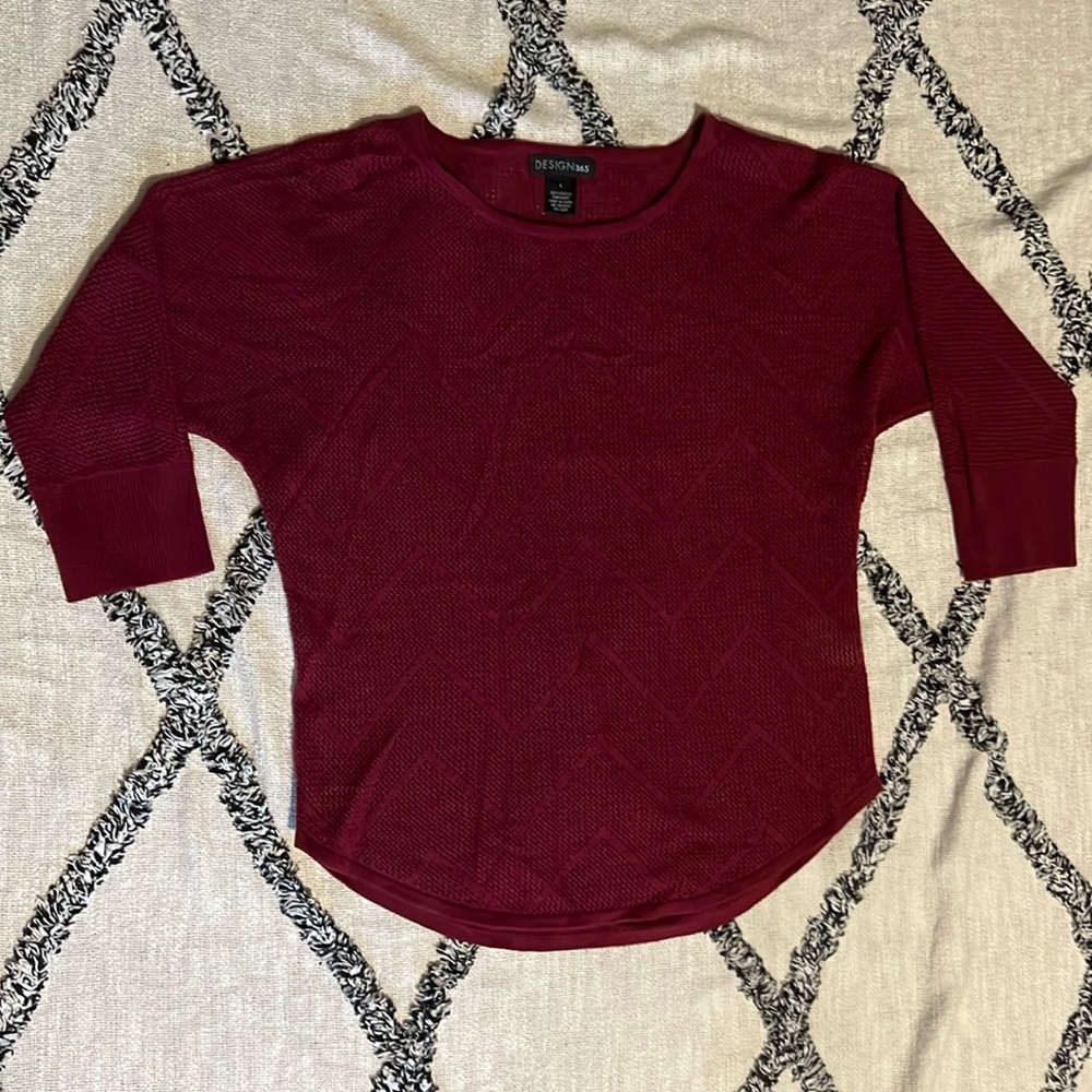 Design 365 size L acrylic sweater